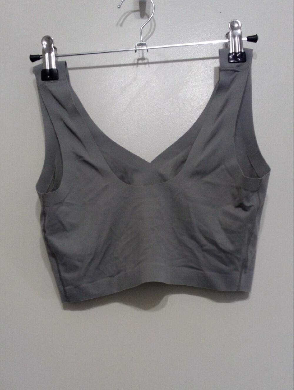 Everyday Wireless V-Neck Comfort Bra - Gray - Picture 3 of 5